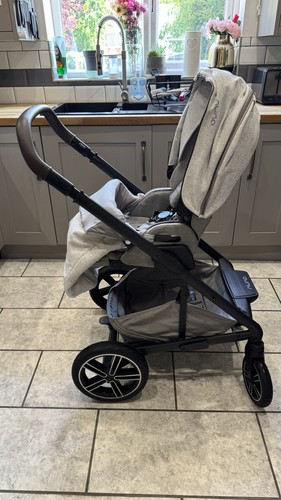 Pre loved nuna mixx - pre,